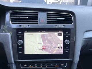 Volkswagen Golf Volkswagen Golf 1.5 TSI Highline R-Line NAVIGATIE|BLUETOOTH|PARKEERSENSOREN|STOELVERWARMING|R-Line Pakket - afbeelding nr 7