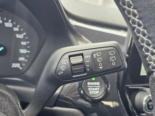 Ford Fiesta Ford Fiesta 1.0 EcoBoost ST-Line Navigatie | Cruise control | Led dagrijverlichting | Climate control | PDC | Lane assist | Dealeronderhouden! - afbeelding nr 15
