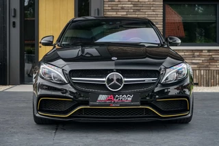 Mercedes-Benz C-Klasse Mercedes-Benz C-Klasse C63 AMG Edition1 One-of-500 - afbeelding nr 6