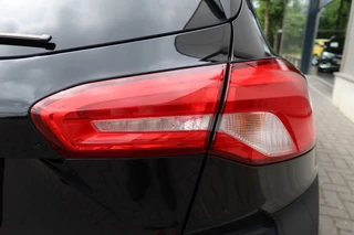 Ford Focus Ford Focus 1.0 EcoBoost ST Line Business 125pk NAVI, Camera, Trekhaak, B&O, Winter pack - afbeelding nr 25