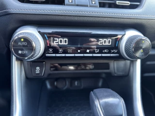 Toyota RAV4 Toyota RAV4 2.5 Hybrid Dynamic: SUV met Klasse & Karakter! - afbeelding nr 22