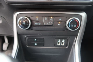 Ford EcoSport Ford EcoSport 1.0 EcoSport Trend Ultimate 125pk NAVI, Camera, Cruise, Trekhaak - afbeelding nr 11