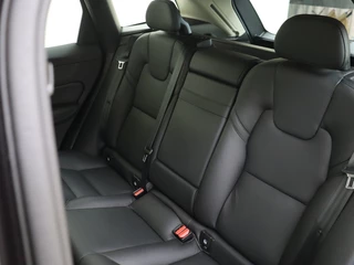 Volvo XC60 Volvo XC60 2.0 T5 Momentum | Stoelverwarming | Apple/Android Carplay | - afbeelding nr 7