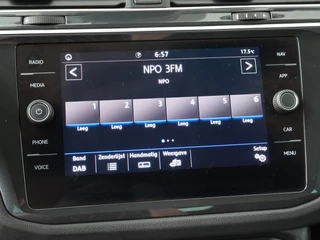 Volkswagen Tiguan - Navigatie - Climate control - Adaptieve Cruise control - 17 inch LM velgen - 1600 KG trekgewicht - 12 maanden garantie - afbeelding nr 33