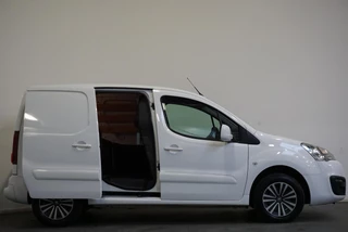 Peugeot Partner Peugeot Partner 1.6 100 PK L1 Premium Pack Airco Bluetooth  Navi PDC 2-zits - afbeelding nr 20