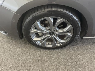 Ford Focus Ford Focus Wagon 1.0 EcoBoost Hybrid ST Line Navigatie Climate Control Led Dab Camera Parkeer sensoren Cruise Control Lichtmetalen velgen - afbeelding nr 24
