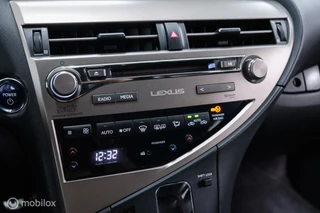 Lexus RX Lexus RX 450h 4WD F-Sport Line | Mark Levinson | Dealer onderhouden | Accugarantie | V6 | Trekhaak | NL auto NAP | - afbeelding nr 17