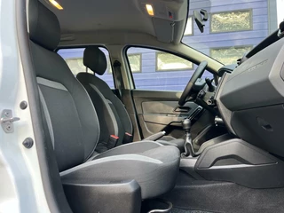 Dacia Duster Dacia Duster 1.0 TCe Essential l Airco l Dealer onderhouden - afbeelding nr 11