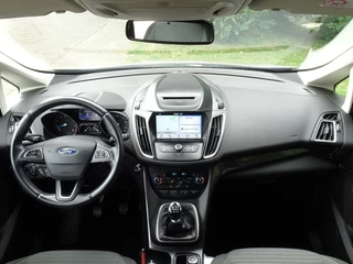 Ford C-MAX Ford C-MAX 1.0 125pk Titanium met Navi, Camera en Trekhaak - afbeelding nr 11