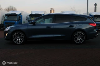 Ford Focus Ford Focus Wagon 1.0 EcoBoost 125 PK Titanium Business, Trekhaak, Stoel-stuurverwarming, 18 Inch LMV, Donker glas, Pdc voor + achter, Navi, App connect, Cruise, Clima - afbeelding nr 23