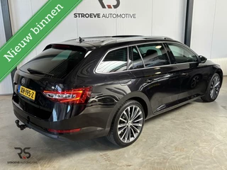 Škoda Superb Skoda Superb Combi 2.0 TDI 150 pk DSG Style Buss. | Navi | Pano | ACC | LED | Leder | Canton | 19