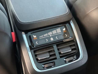 Volvo XC90 Volvo XC90 2.0 T8 R DESIGN RECHARGE 7 zits Long Range Panodak - afbeelding nr 23