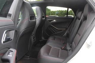 Mercedes-Benz CLA Mercedes-Benz CLA Shooting Brake 250 OrangeArt Edition / Camera / Panoramadak / Memory seats / 18'' / Leder / Groot Navi. / Dodehoek / Nightpakket / Stoelverwarming / Cruise Control - afbeelding nr 11