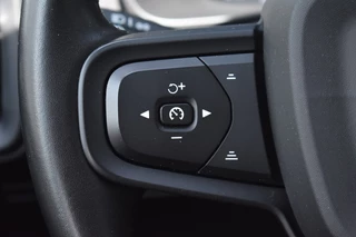 Volvo XC40 Volvo XC40 T2 129pk Aut. Momentum Core | Navigation Tech | Airco | LM velge - afbeelding nr 22