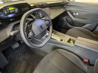 Peugeot 308 Peugeot 308 SW 1.6 PHEV 180pk Active Pack Business Navigatie Carplay PDC VA + Camera 17