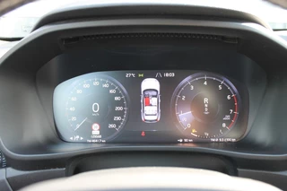 Volvo XC40 Volvo XC40 2.0 T4 AWD R-DESIGN Trekhaak afneembaar / stoel v en a incl stuurvw. - afbeelding nr 35