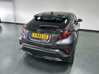 Toyota C-HR Toyota C-HR 2.0 Hybrid Style Bi-Tone / Navi / Trekhaak - afbeelding nr 9