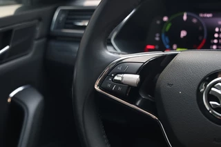 Škoda Superb Škoda Superb Combi 1.4TSI iV 218PK Business Ed. Plus *NAP/Trekh/Virtual/Stoelvw/Keyless* - afbeelding nr 19