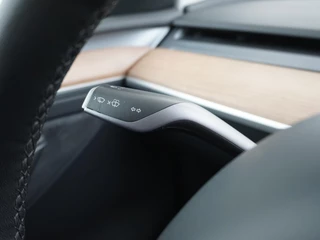 Tesla Model Y Tesla Model Y Performance AWD 75 kWh AUTOPILOT | PANO | TESLA GARANTIE T/M 7-2026 - afbeelding nr 28