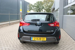 Toyota Auris Toyota Auris 1.8 Hybrid Aspiration NL Auto 1e Eigenaar 97.466 KM Navigatie. - afbeelding nr 13