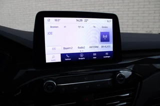 Ford Kuga Ford Kuga 2.5 PHEV ST-Line X | Trekhaak | Panoramadak | BLIS | B&O - afbeelding nr 14