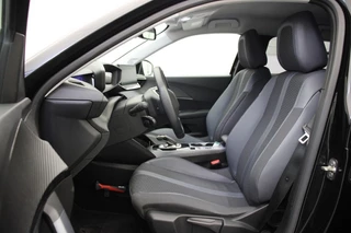Peugeot e-2008 Peugeot e-2008 EV Allure 50 kWh - Digital Cockpit, Carpla, SOH 88% - afbeelding nr 8