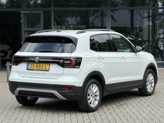 Volkswagen T-Cross Volkswagen T-Cross 1.0 TSI Life Climate/Cruise/Getint glas/Keyless entry/Virtuel cockpit/PDC/LED - afbeelding nr 2
