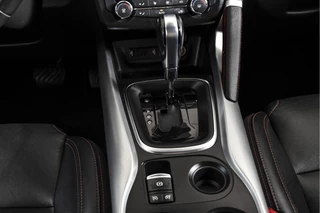 Renault Kadjar | Cruise | Stoelverw. | PDC | Camera | NAV | ECC | Trekhaak | LM 19