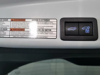 Toyota Yaris Cross Toyota Yaris Cross 1.5 Hybrid Team-D / PDC v+a / BSM / Elektrische achterklep - afbeelding nr 8
