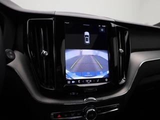 Volvo XC60 Volvo XC60 2.0 B4 D AWD R-Design | Parkeerverwarming | Schuif-/kanteldak | Trekhaak | Climate Pack | Memoryseats - afbeelding nr 20