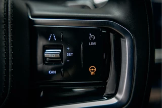 Land Rover Range Rover Velar Land Rover Range Rover Velar 2.0 P400e S | Pano | Stoelverwarming | Achteruitrijcamera | Stuurverwarming | - afbeelding nr 25