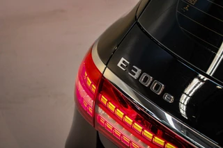 Mercedes-Benz E-Klasse Mercedes E-klasse Estate 300e Business Solution AMG | PANO | - afbeelding nr 72