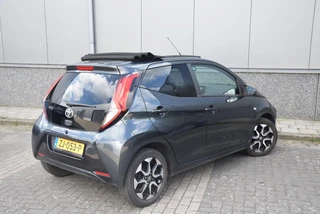 Toyota Aygo Toyota Aygo 1.0 VVT-i x-cite | Schuif-kanteldak | Cruise control | Apple carplay | - afbeelding nr 38