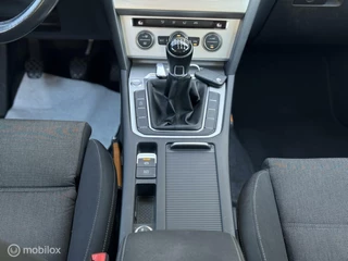 Volkswagen Passat Volkswagen Passat Variant 1.4 TSI | Clima | Cruise | Navi - afbeelding nr 37