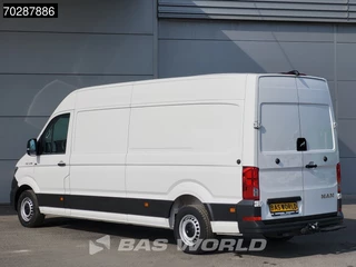 Volkswagen Crafter Volkswagen Crafter 140pk L4H3 Trekhaak Airco Cruise Camera Parkeersensoren Euro6 L3H2 15m3 Airco Trekhaak - afbeelding nr 2