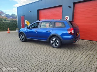 Dacia Logan Dacia Logan MCV 1.0 TCe Bi-Fuel G3 Stepway anniv. - afbeelding nr 4