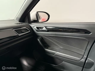 Volkswagen T-Roc Volkswagen T-Roc 1.0 TSI R-Line Business+ | CARPLAY | CRUISE - afbeelding nr 39
