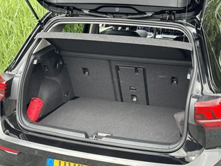 Volkswagen Golf Volkswagen Golf 1.5 TSI LIFE BUSINESS LED/NAVI/CARPLAY - afbeelding nr 14