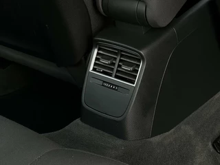 Audi A3 Audi A3 Limousine 1.0 TFSI Pro Line, FACELIFT, NL AUTO, NAP LOGISCH, NAVI, CRUISE, ECC-AIRCO, PARKEERSENSOREN, LICHTMETAAL 16