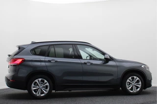 BMW X1 BMW X1 xDrive25e Executive Navigatie, Stoelverwarming, PDC, Cruise, Climate - afbeelding nr 9
