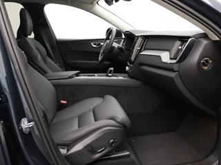 Volvo XC60 Volvo XC60 T8 PLUG-IN HYBRID LONG RANGE ULTIMATE DARK SCHUIFDAK 360GR CAM 2 - afbeelding nr 38