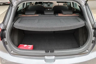 Hyundai i20 Hyundai i20 1.2 HP Business Edition / PDC / Climate Control - afbeelding nr 27