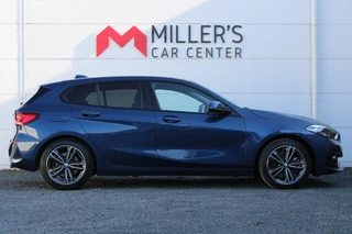 BMW 1 Serie BMW 1-serie 120i Business Edition Plus HEAD-UP LEDER KEYLESS - afbeelding nr 9