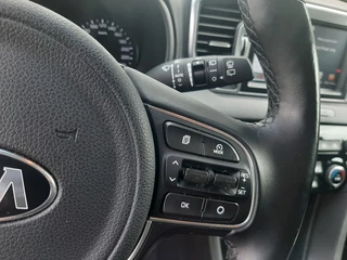 Kia Sportage Kia Sportage 1.6 132pk Airco Cruise-Control Navigatie Bluetooth Stoel- en Stuurverwarming - afbeelding nr 13