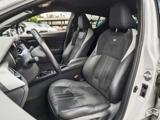 Toyota C-HR Toyota C-HR 2.0 Hybrid GR-Sport | Trekhaak | JBL | Navi | Sensoren | - afbeelding nr 30