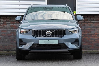 Volvo XC40 Core Recharge Plug-In Hybrid