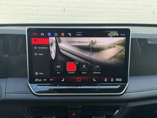 Volkswagen Tiguan Volkswagen TIGUAN 1.5 eHybrid Led Camera ACC Carplay Sfeerverlichting Navigatie Wegklapbare trekhaak - afbeelding nr 36
