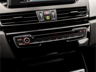 BMW 2 Serie (NAVIGATIE, CLIMATE, LED KOPLAMPEN, SPORTSTOELEN, CRUISE, PARKEERSENSOREN, NIEUWE APK, NIEUWSTAAT) - afbeelding nr 9