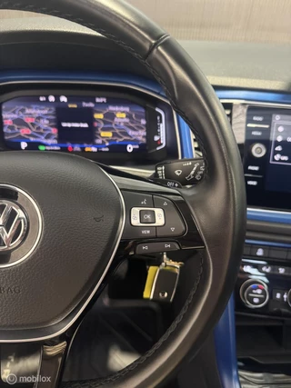 Volkswagen T-Roc Volkswagen T-Roc 1.5 TSI Style Business PANO, ACC, STANDkACH - afbeelding nr 11