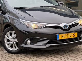 Toyota Auris Toyota Auris 1.8 Hybrid Aspiration 2015 Lijn assist - afbeelding nr 17